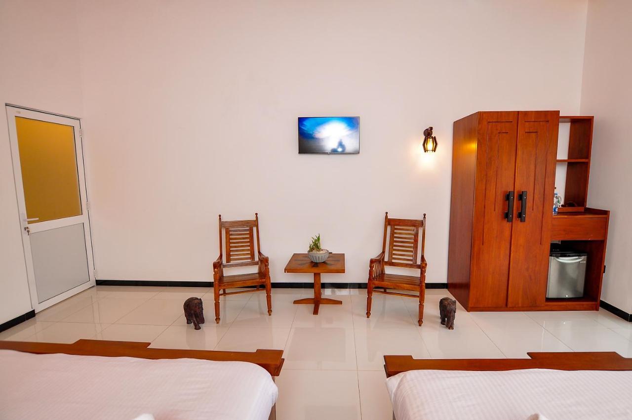 Sachinro Hotel 米瑞莎 外观 照片