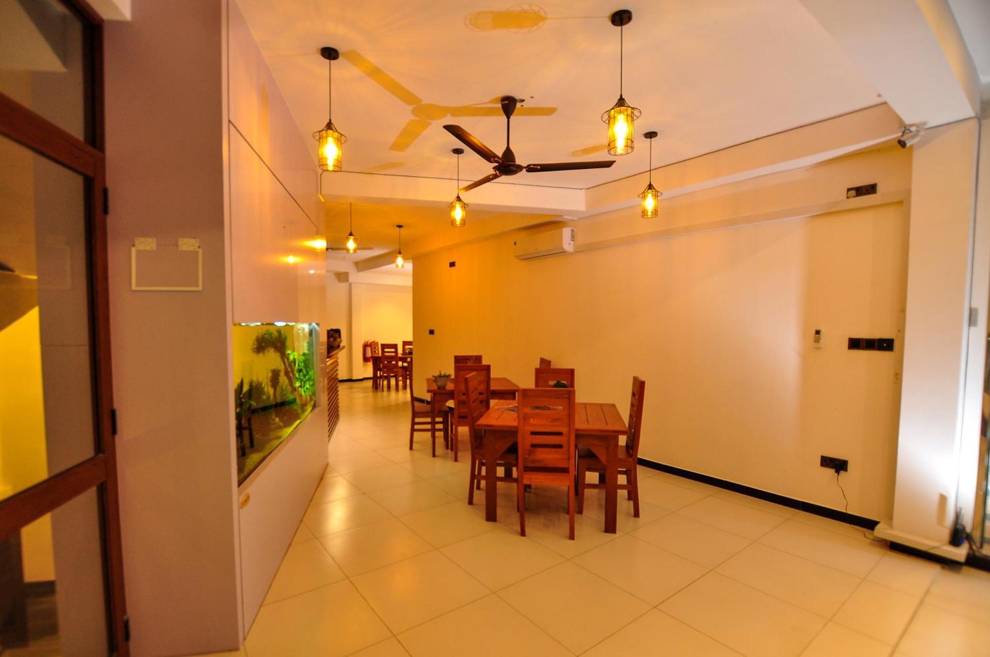 Sachinro Hotel 米瑞莎 外观 照片